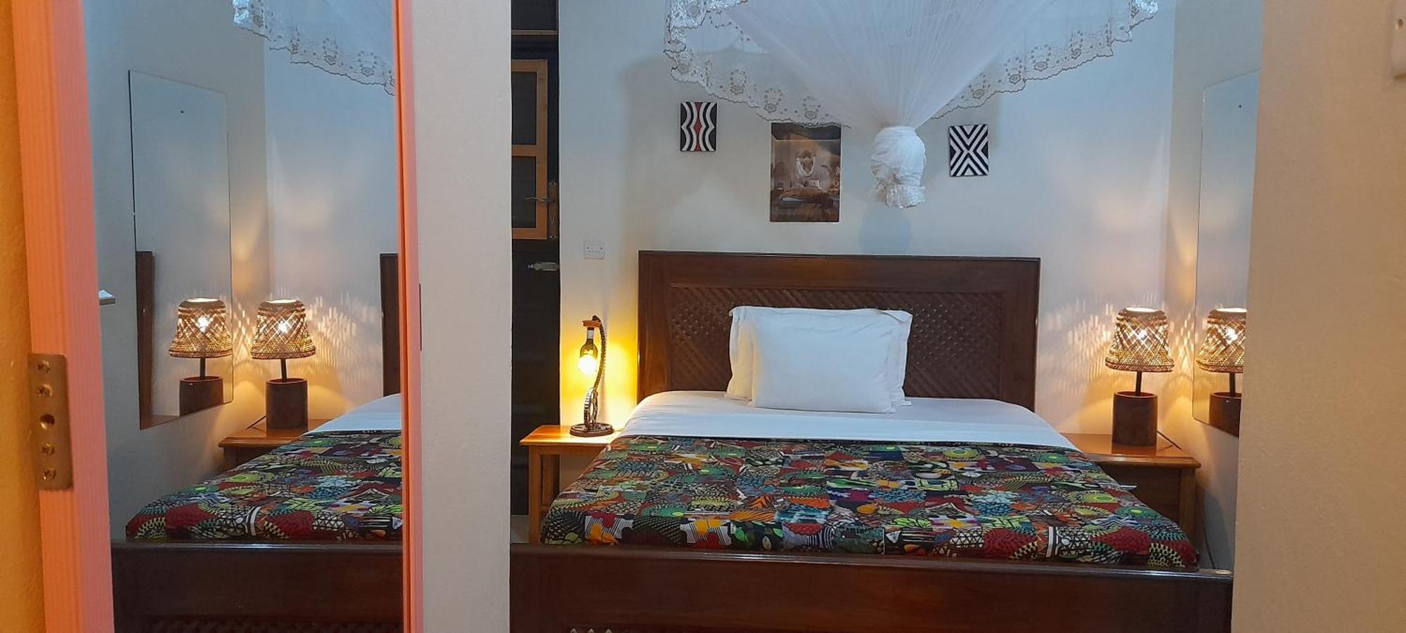 Aivilo Home Entebbe Luaran gambar