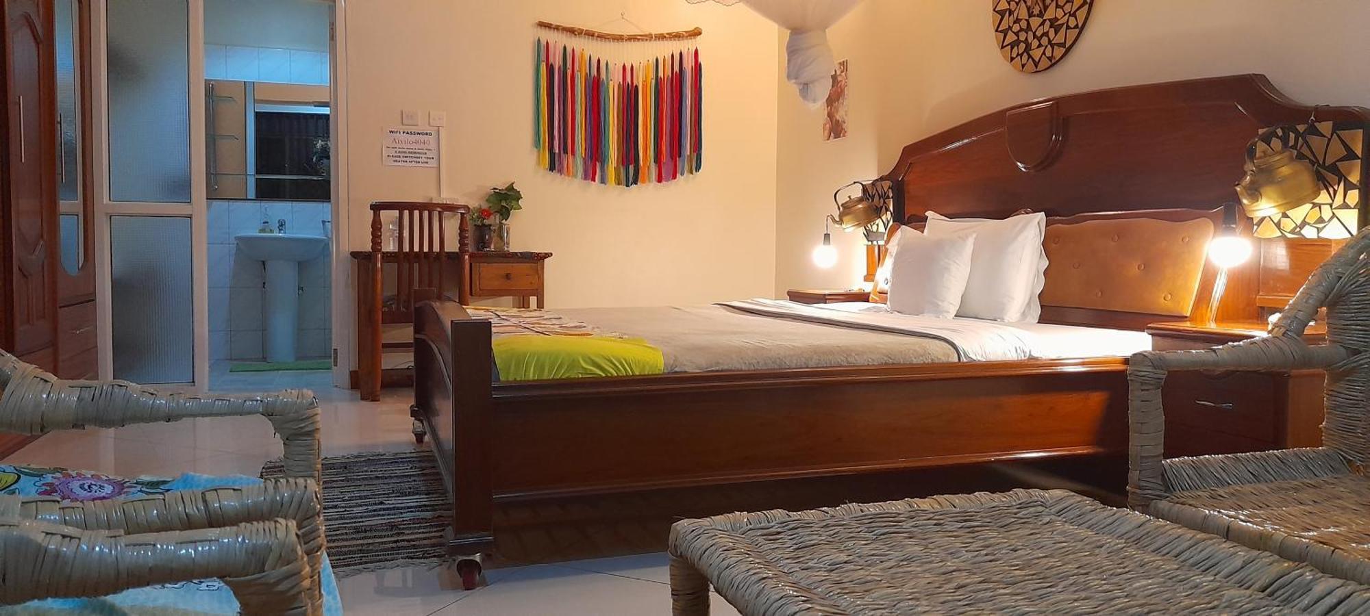 Aivilo Home Entebbe Luaran gambar