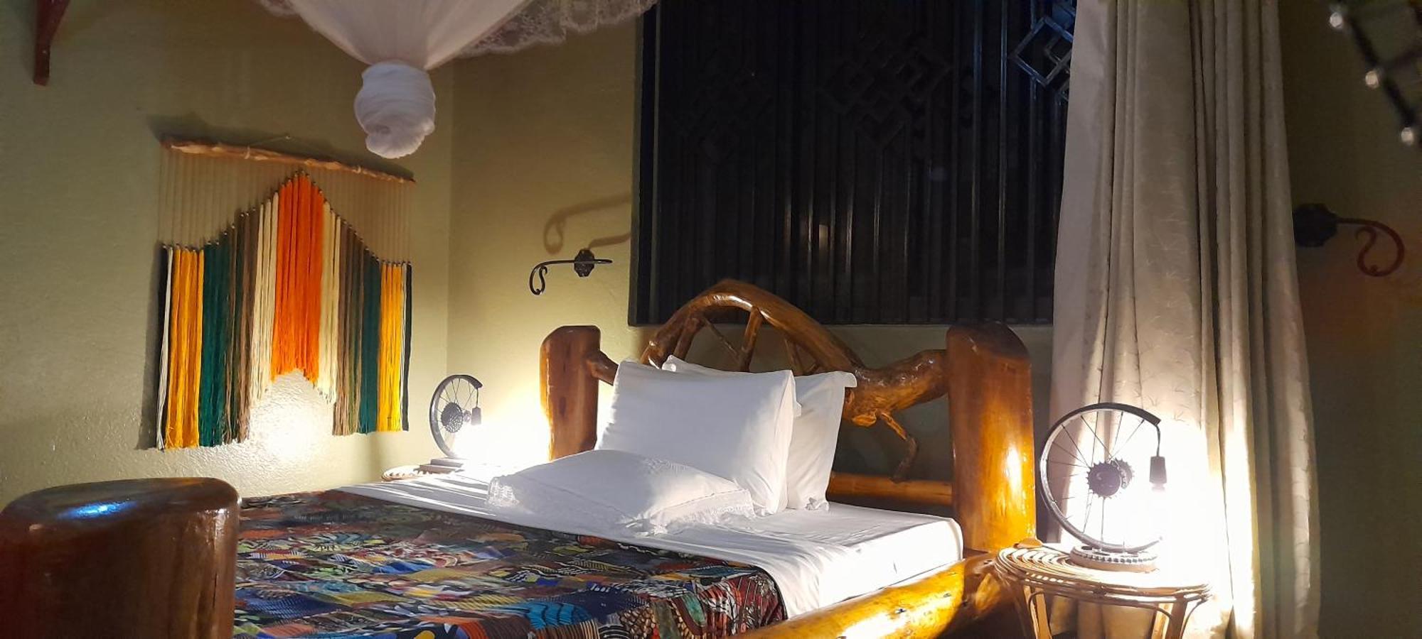 Aivilo Home Entebbe Luaran gambar